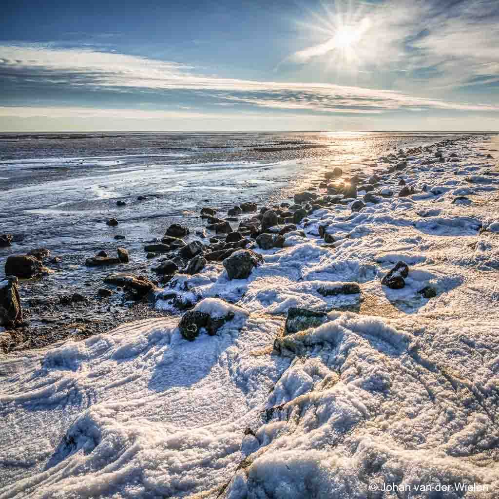 Frozen waves on Ameland...